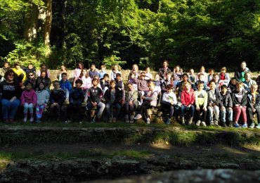 Classe verte à Jambville avec les classes CE2 -CM1 et CM2 ulis avec des activités sportives et sur le thème de la nature